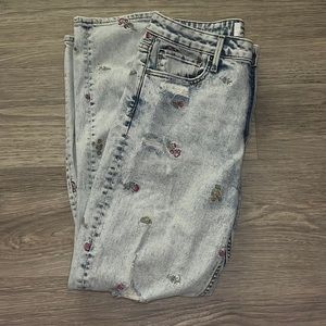 Driftwood Freepeople Embroidered Mom Jeans